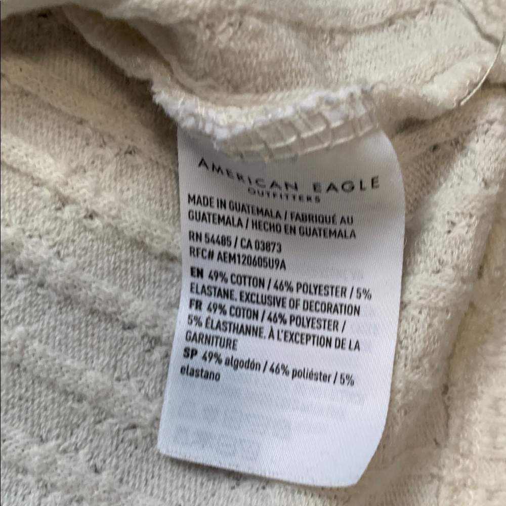 American Eagle White Ribbed Ruffle Trim Tank Top Size Medium - Picture 7 of 7